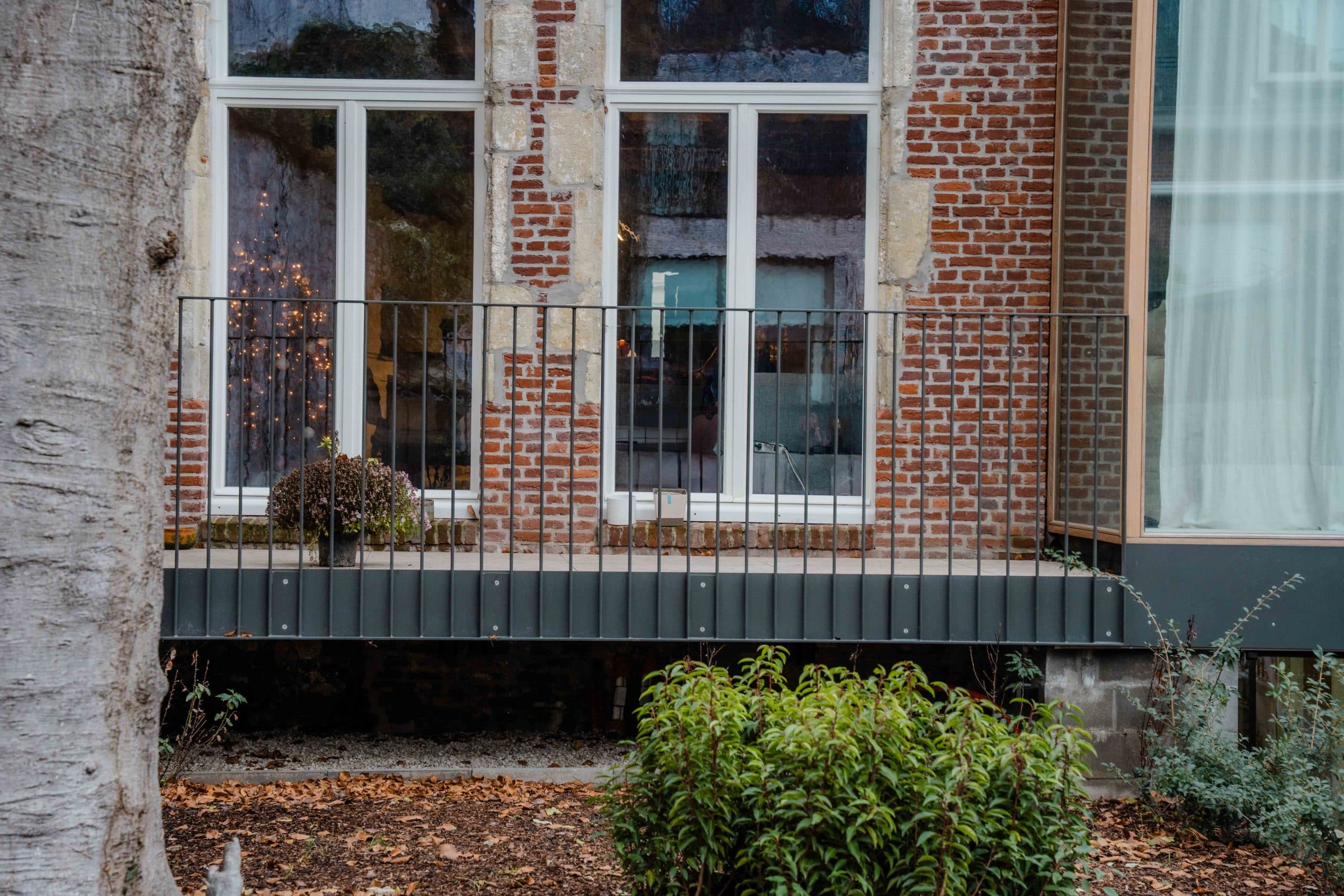 Maatwerk balustrade in staal en inox van Van Impe Constructies